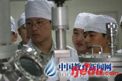 国防生故事:“四个100%”的背后(组图)