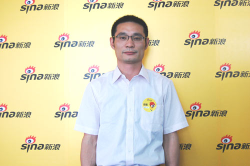 南京理工大学学生处副处长王虎做客新浪谈09高招 南京理工大学学生处副处长王虎做客新浪谈09高招