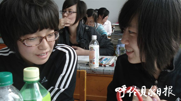 内蒙古自治区汉授文科状元王迎萦:其实我也很贪玩