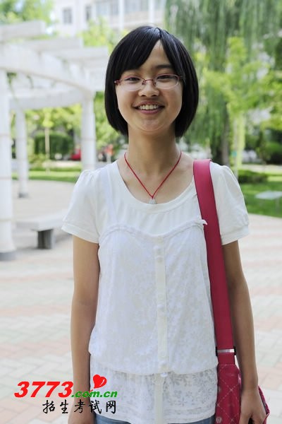 2012宁夏理科状元吕晔:爱打篮球的可爱女生