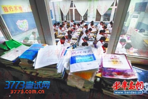 高考平行志愿学生选择面大 想进热门院校更难