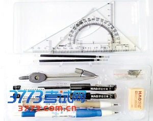 免费发“八件套” 不要自带文具 免费发“八件套” 不要自带文具