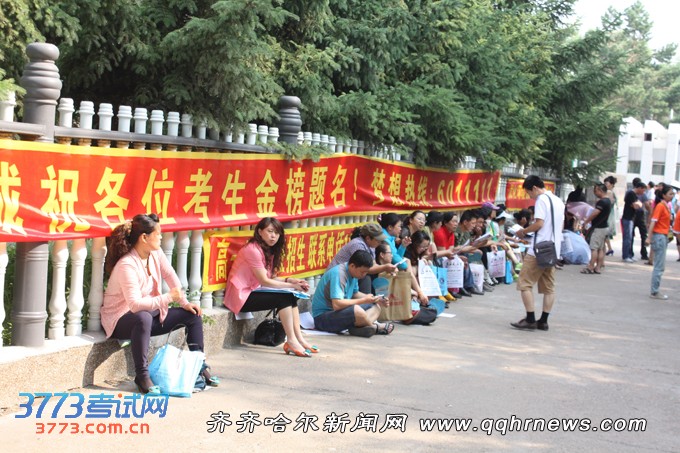 点击图片分享到上海滩微博 点击图片分享到上海滩微博