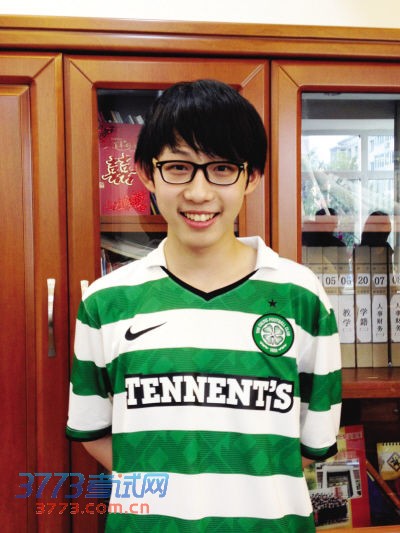 17中学学生何天忂 17中学学生何天忂